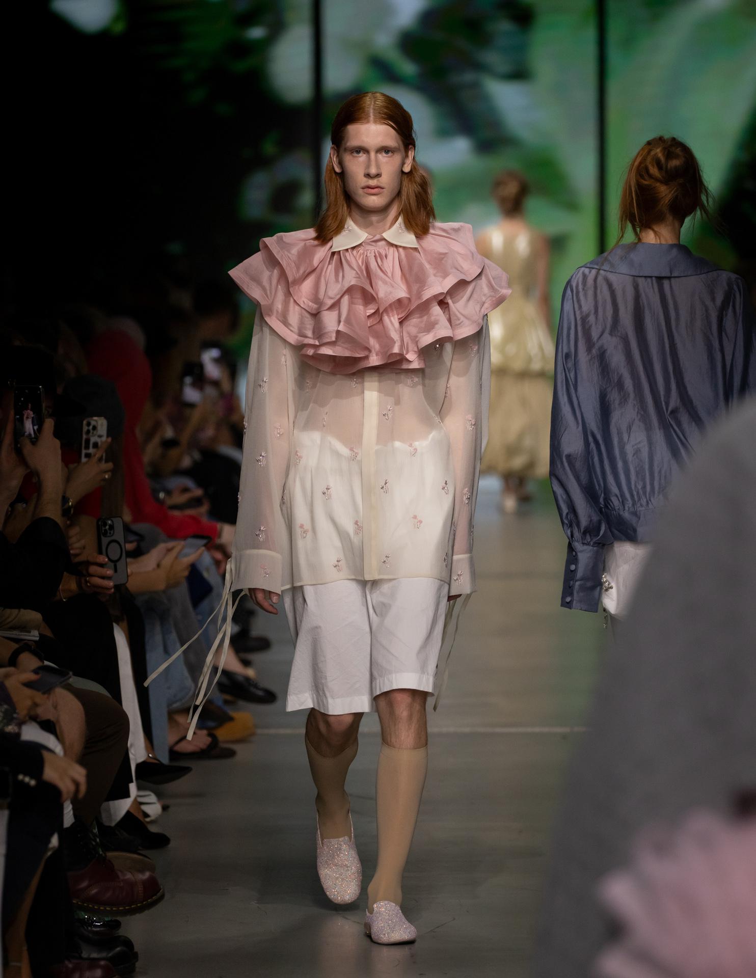 Показ Gapanovich