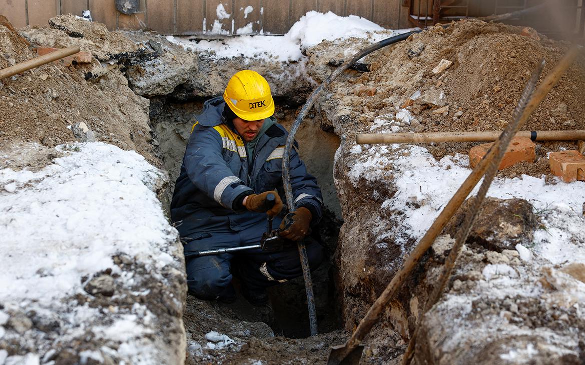 В Киеве после взрывов начались перебои со светом и водой