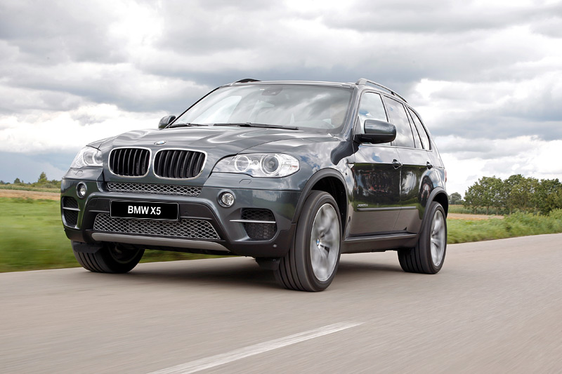 BMW X5 и BMW X6 с новыми опциями и аксессуарами в Адванс-Авто