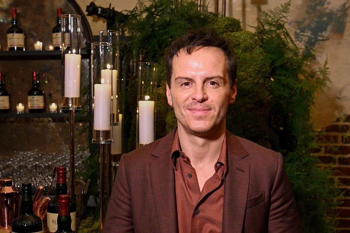 Эндрю Скотт