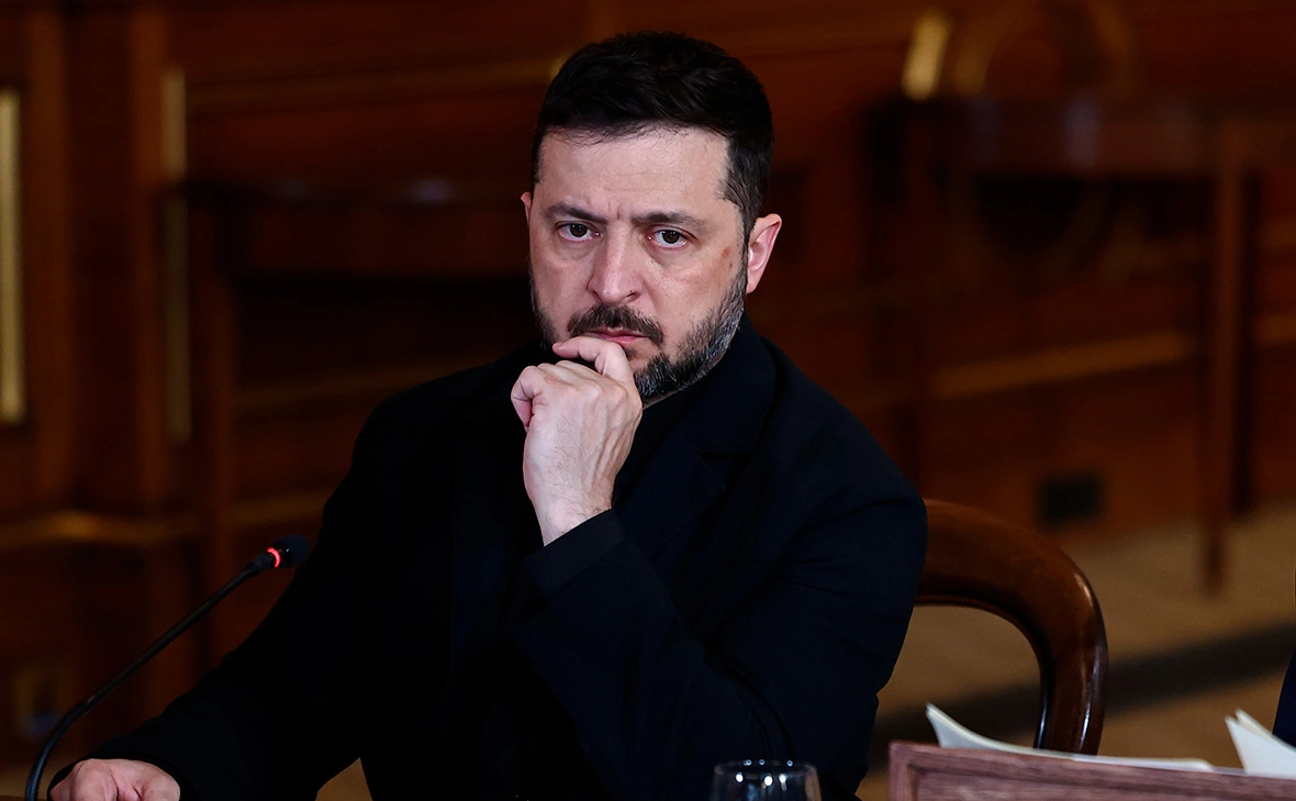 Henry Nicholls / Getty Images