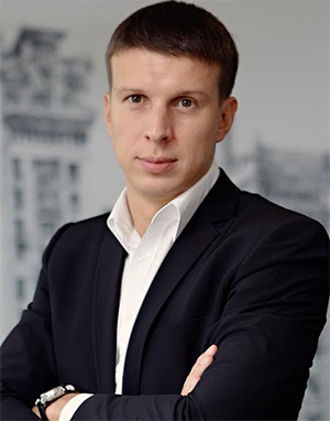 Илья Менжунов