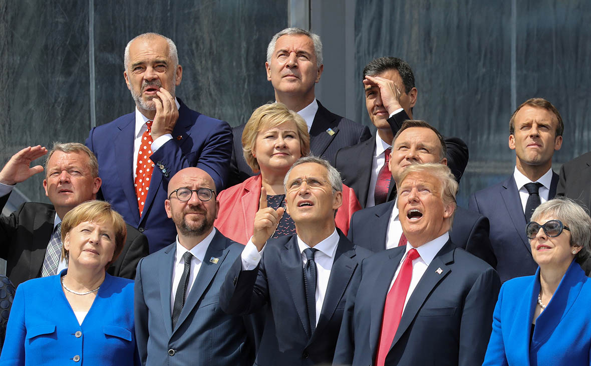 Ангела Меркель, Шарль Мишель, Йенс Столтенберг,&nbsp;Дональд Трамп и Тереза Мэй






