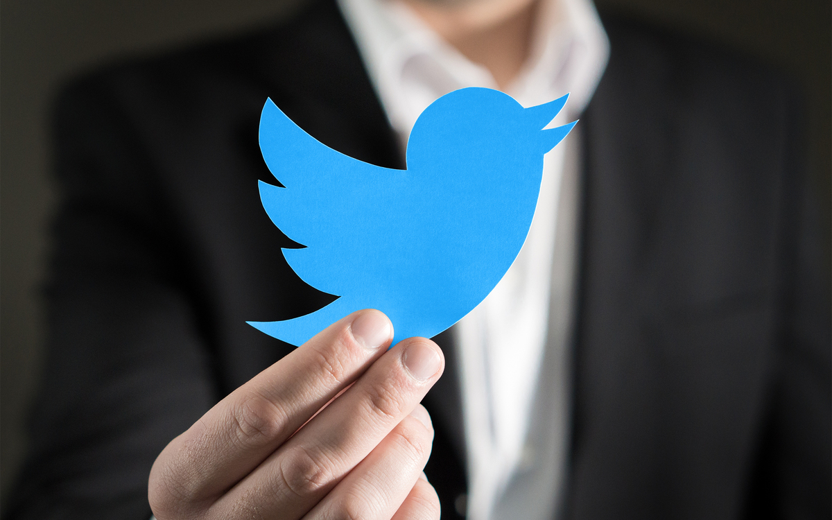 Акции Twitter обвалились на 25% на приостановке сделки с Маском
