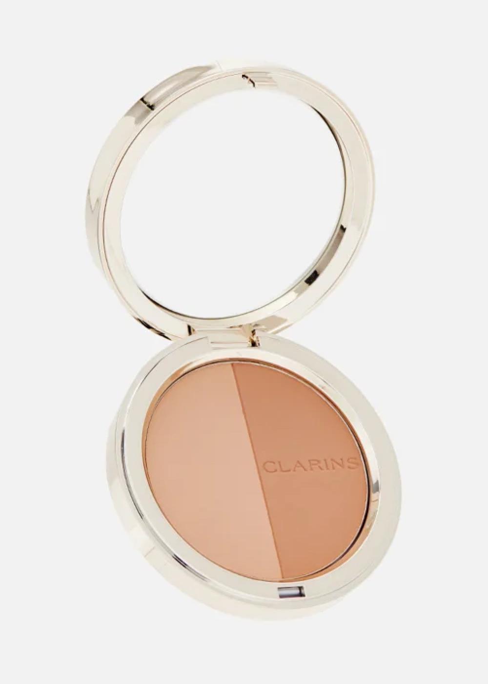 Компактная бронзирующая пудра Ever Bronze Compact Powder, оттенок 01, Clarins, 3995 руб. (Рив Гош)