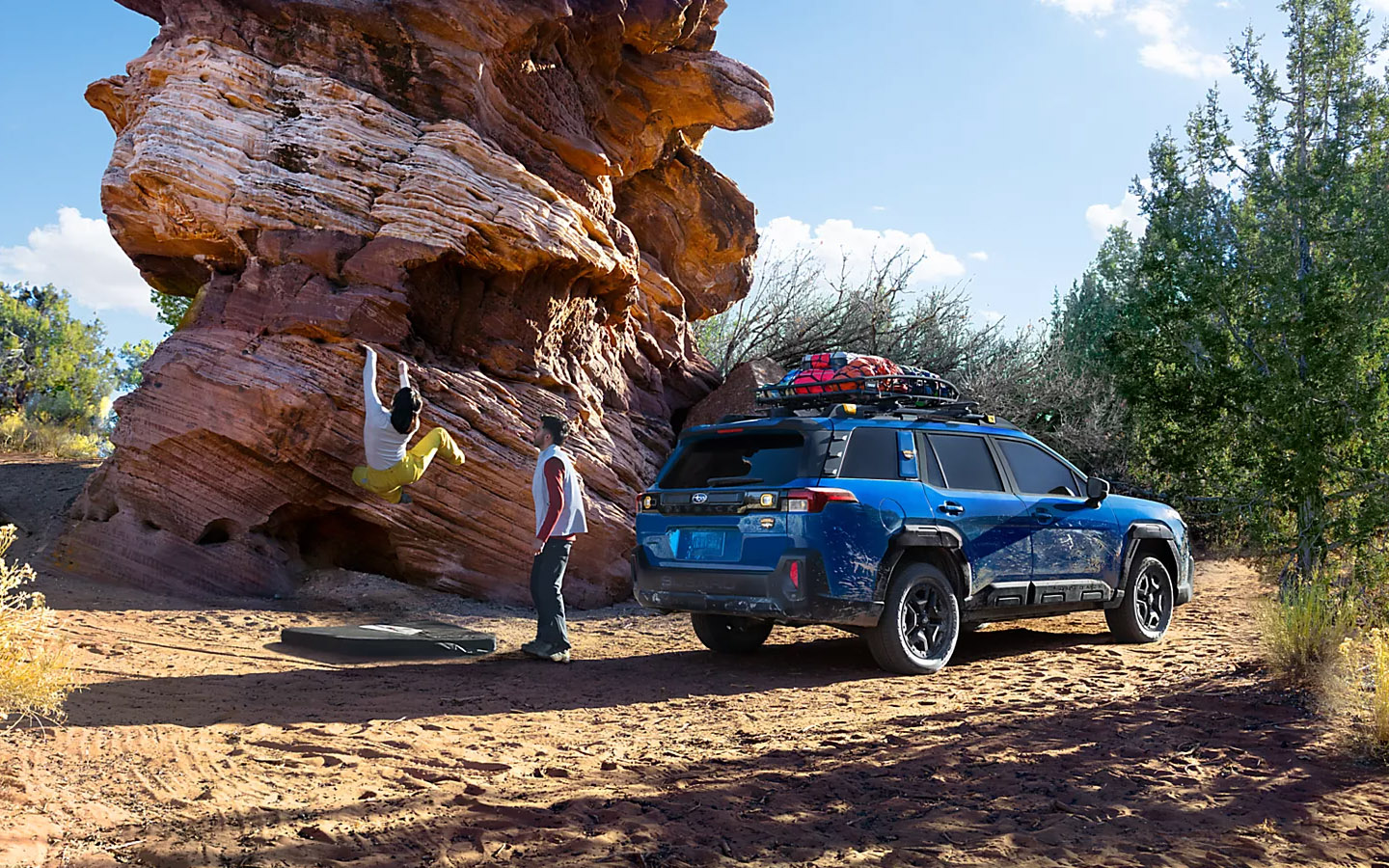 Новая Subaru одинаково хороша и для путешествий на природу с семьей, и для ежедневных поездок до работы и обратно