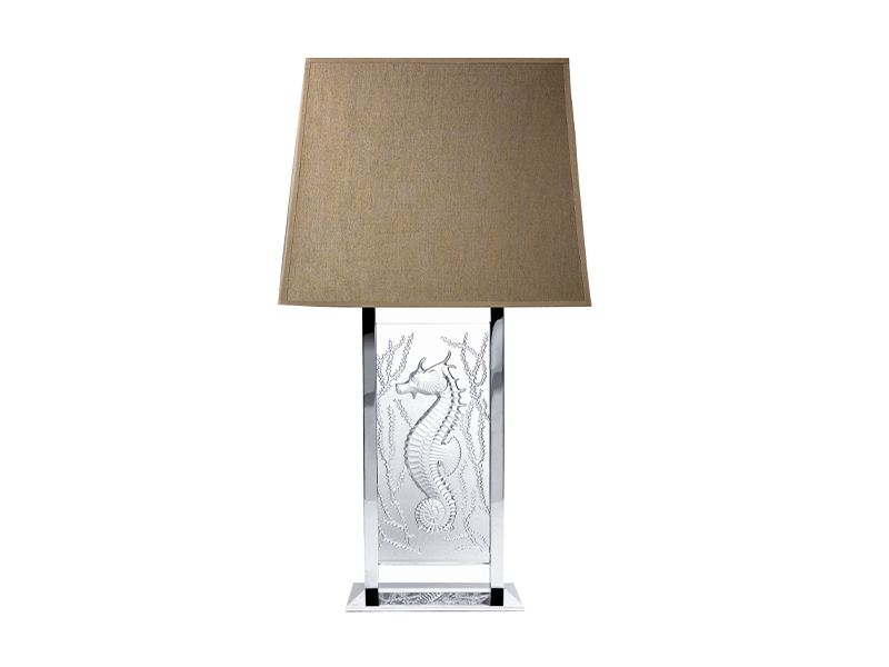 Лампа Poseïdon, Lalique, 287 000 руб. (Третьяковский проезд)