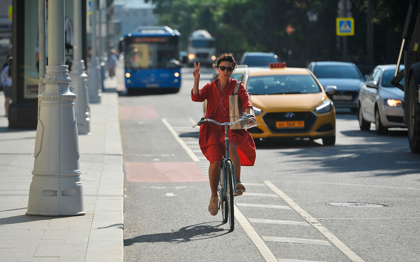 Берегись двух колес! Как велосипедисты ведут себя на дорогах (видео)