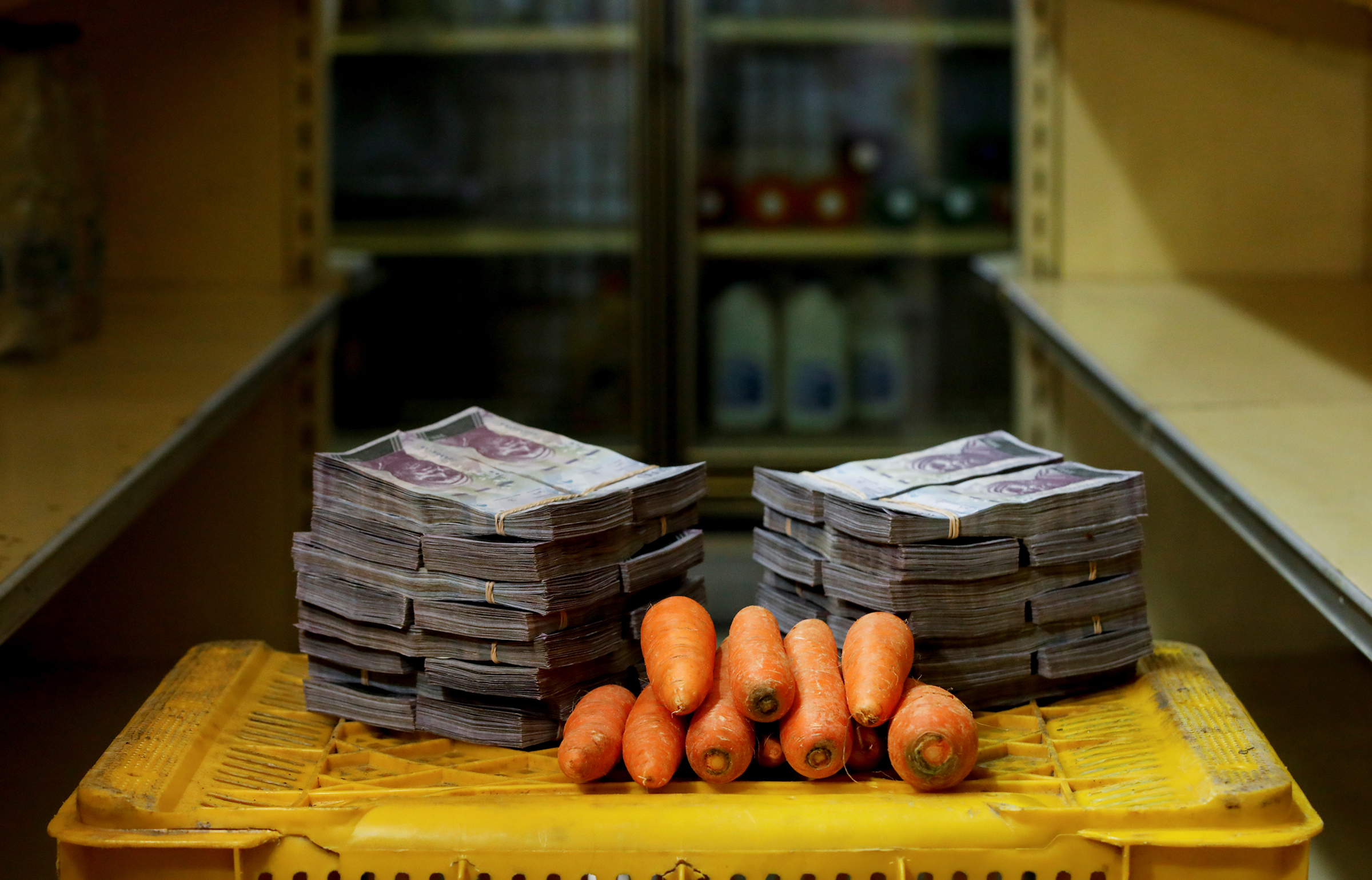 1 кг моркови стоит около 3 млн боливаров, или $0,46
