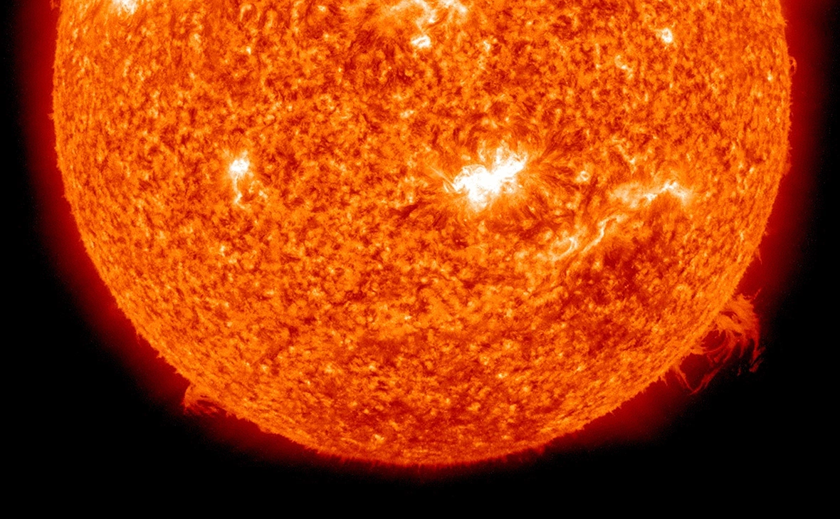NASA / Solar Dynamics Observatory / Getty Images