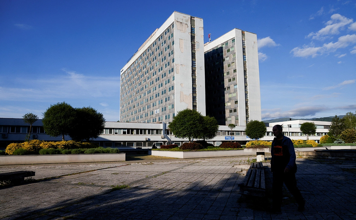 Leonhard Foeger / Reuters