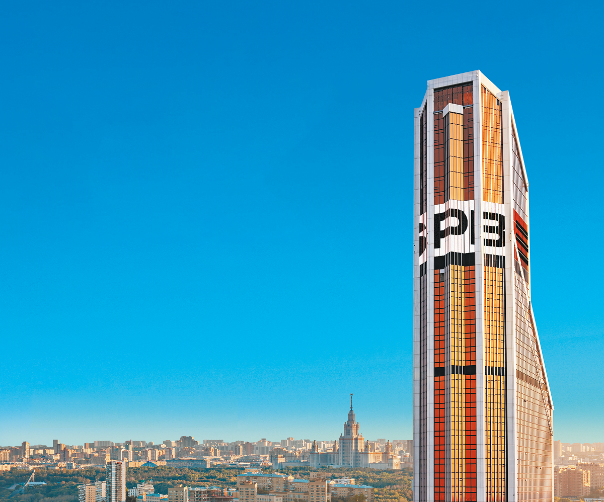 Логотип СПБ Биржи транслируется на медиафасаде башни &laquo;Меркурий&raquo; в Москва-сити