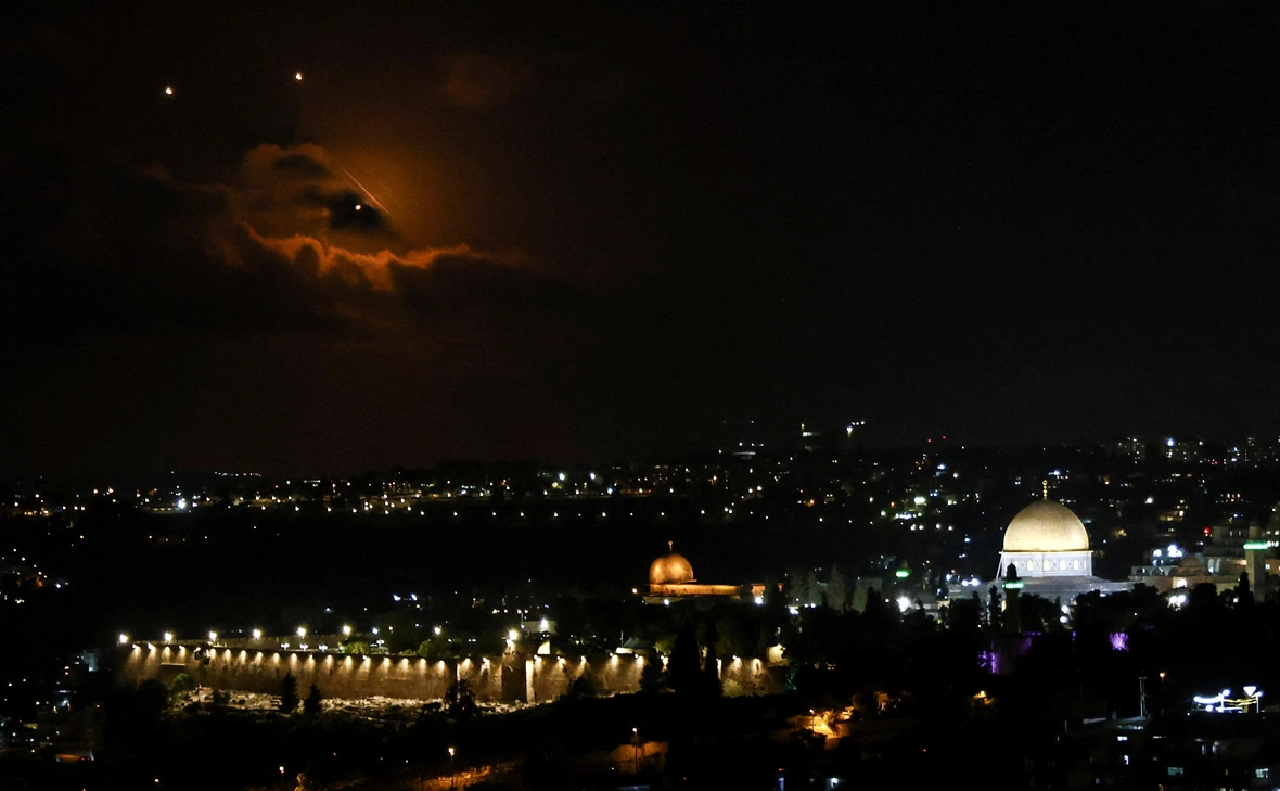 Jamal Awad / Reuters