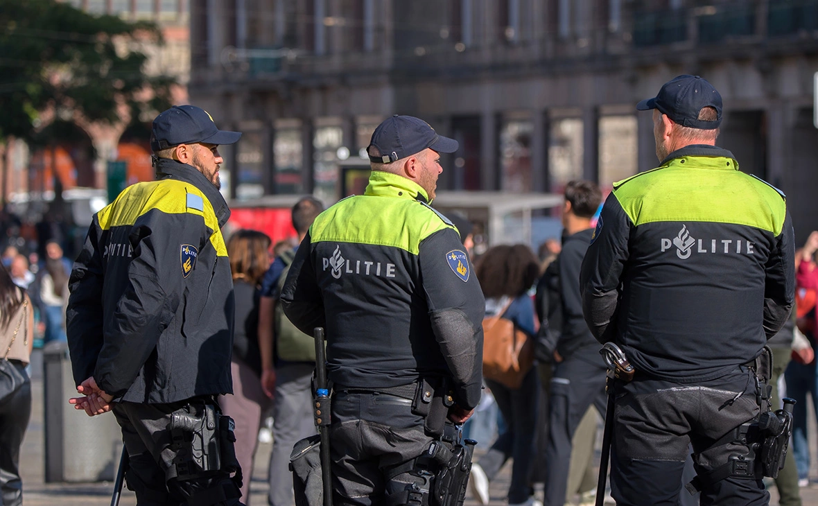 Dutchmen Photography / Shutterstock