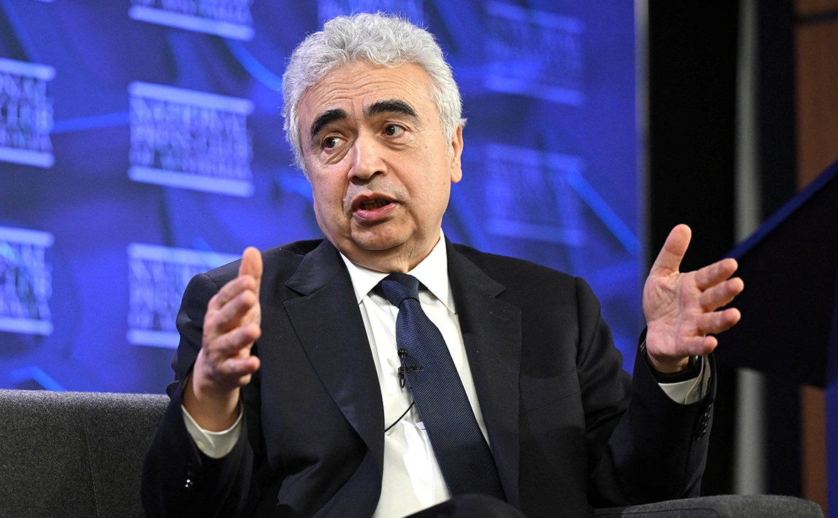 Lukas Coch / Reuters