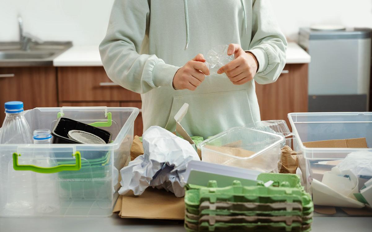 Как сортировать мусор дома. Краткая инструкция