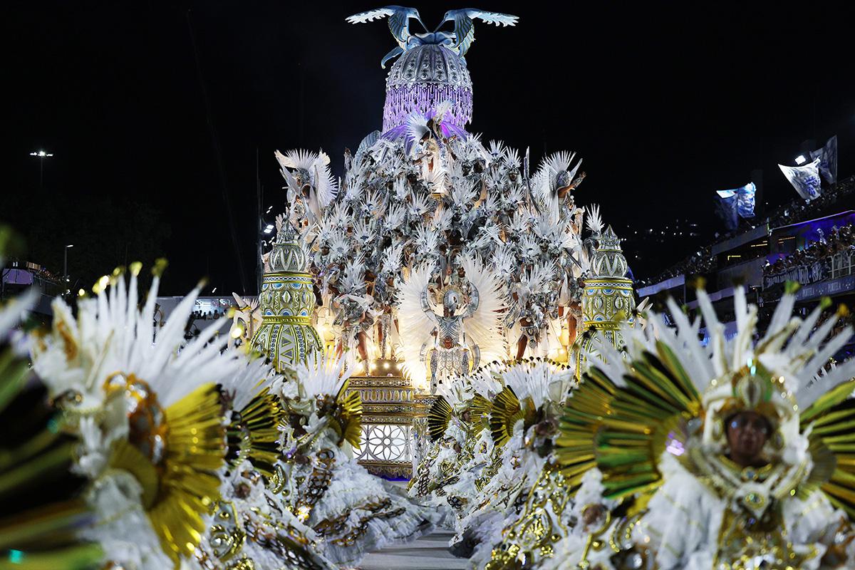 Карнавал в Рио-де-Жанейро, 16 февраля 2026 года
