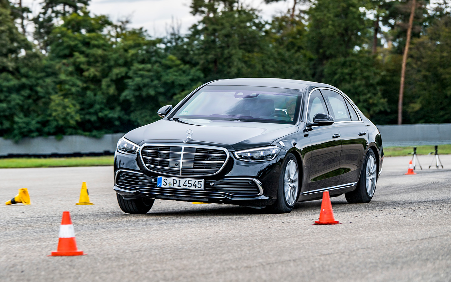 Mercedes-Benz S-Класс Guard