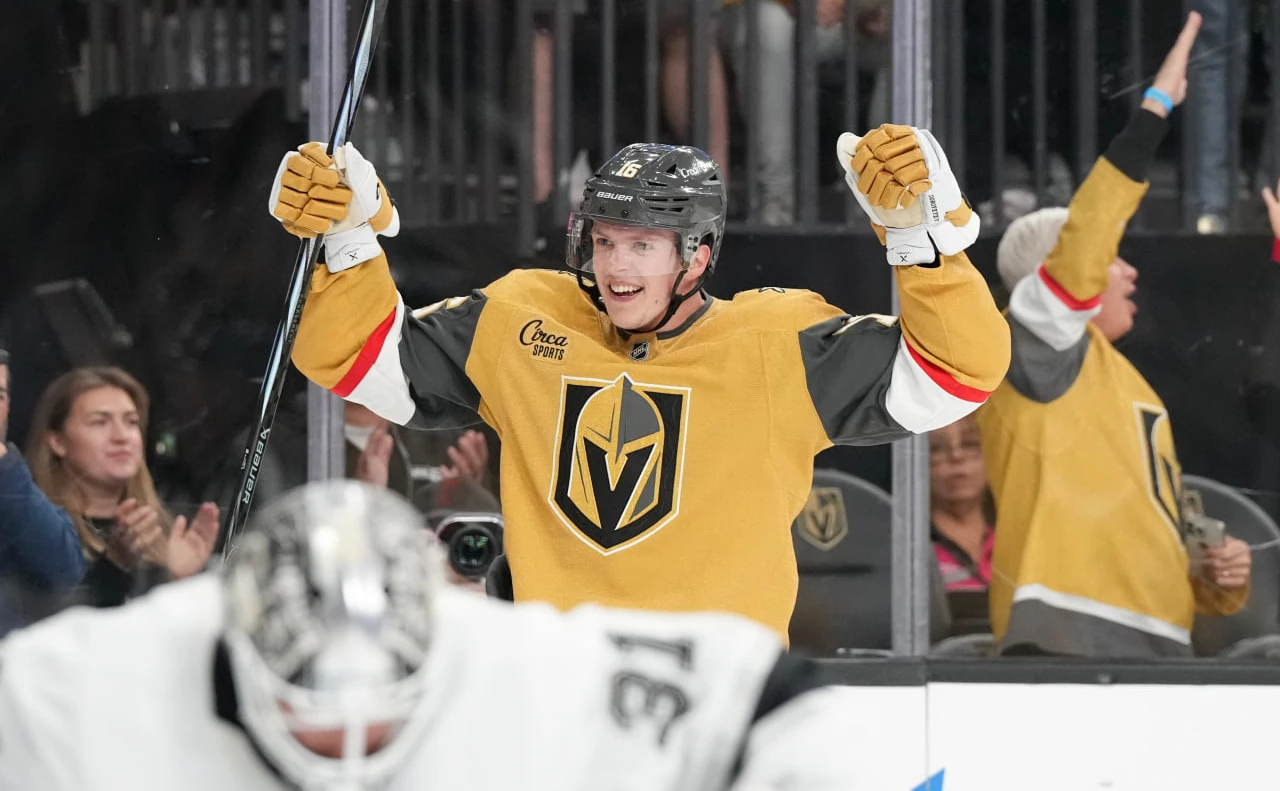  Candice Ward / Getty Images