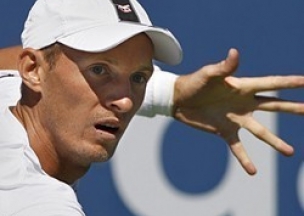 Давыденко продолжил победное шествие на Australian Open
