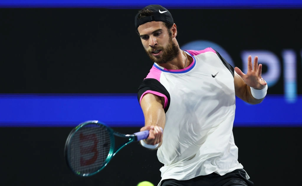 Megan Briggs / Getty Images