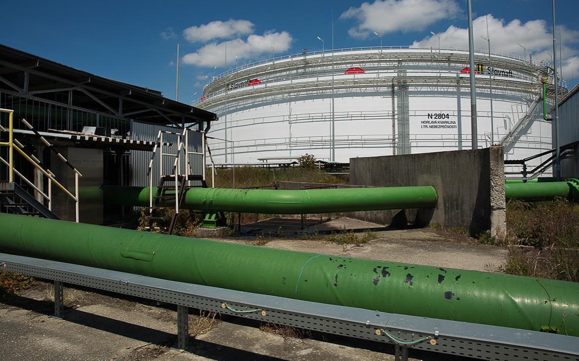 В Словакии сообщили об остановке прокачки по нефтепроводу «Дружба»