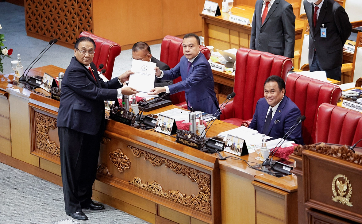 Willy Kurniawan / Reuters