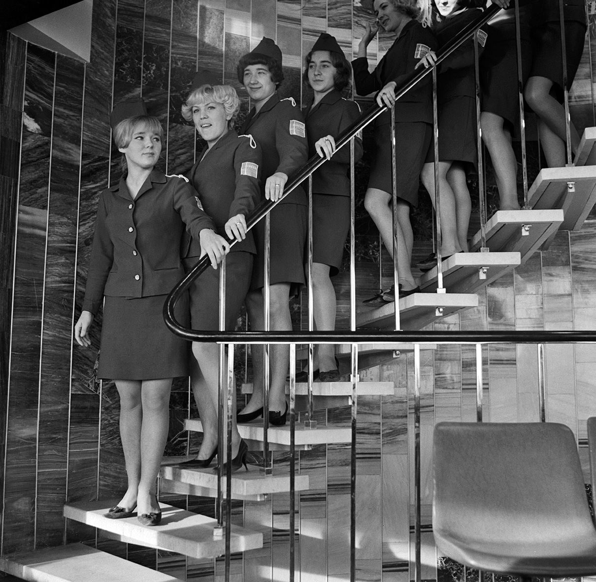 Строительные работы на башне продолжались до 26 декабря 1968 года, когда была закончена отделка на трех уровнях ресторана &laquo;Седьмое небо&raquo;. Тогда на башню поднялись первые посетители. Итоговая высота башни составила 540&nbsp;м вместе с флагштоком
