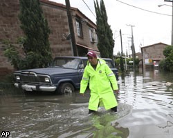 На Мексику обрушился ураган "Арлин": погибли 11 человек