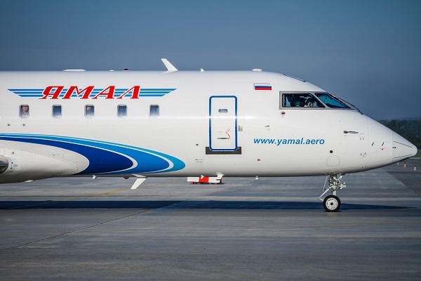 Правительство Ямала передаст авиакомпании весь пакет акций
