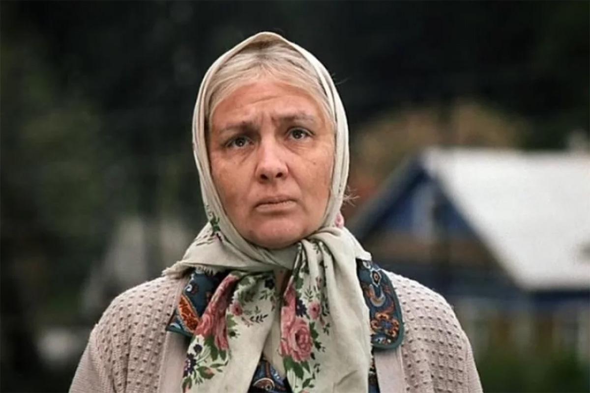 Наталья Тенякова в фильме «Любовь и голуби». 1984 год