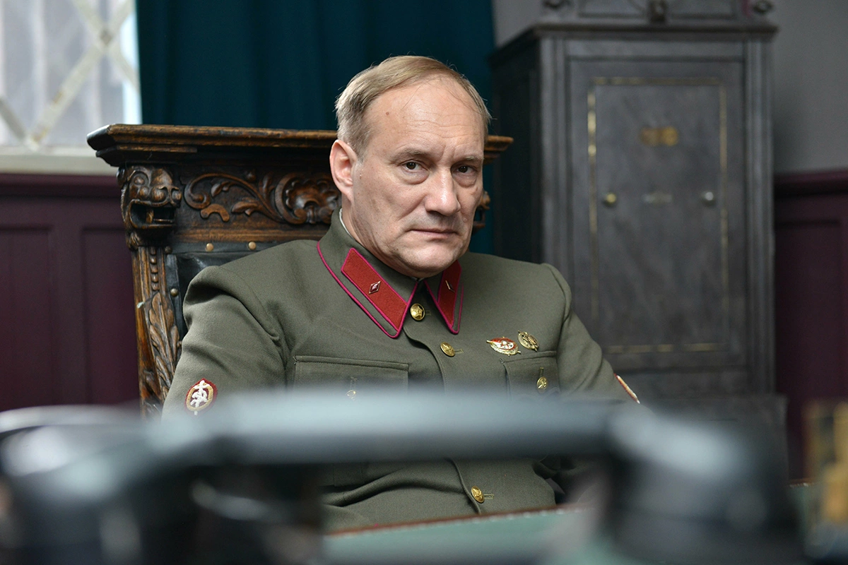 Актер Евгений Сидихин, кадр из фильма «Три дня до весны»