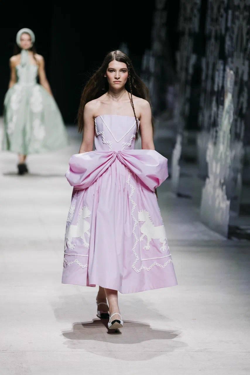 Коллекция &laquo;Приданое&raquo;, Alena Akhmadullina