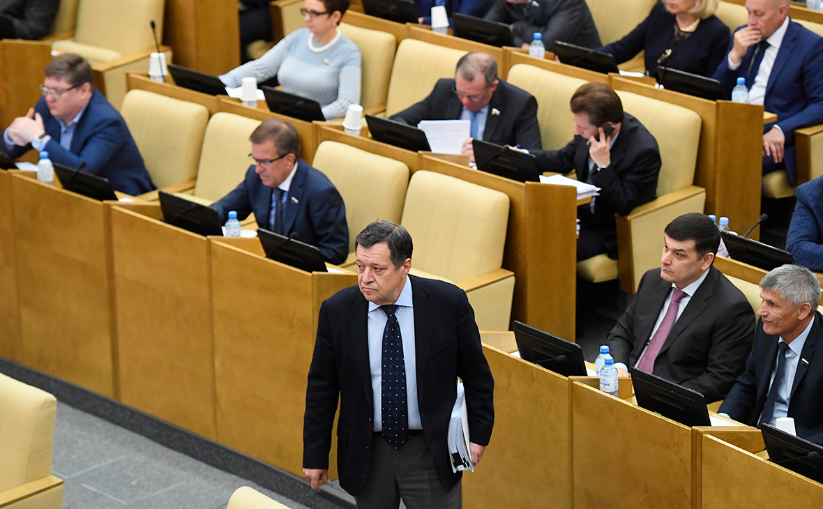Председатель комитета Госдумы по бюджету и налогам Андрей Макаров