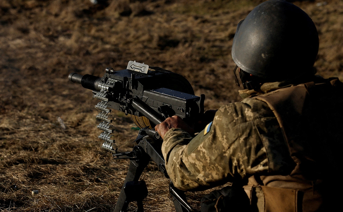 Clodagh Kilcoyne / Reuters