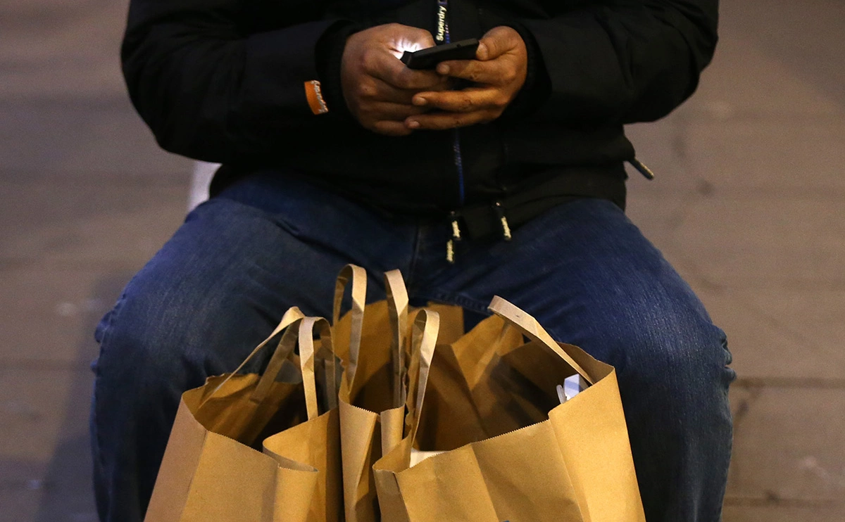 Carl Court / Getty Images