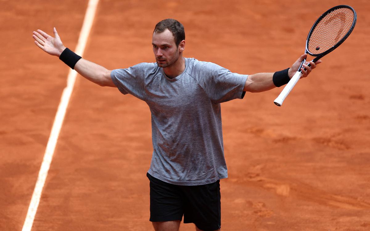 Россиянин из второй сотни рейтинга ATP победил в Риме 29-ю ракетку мира