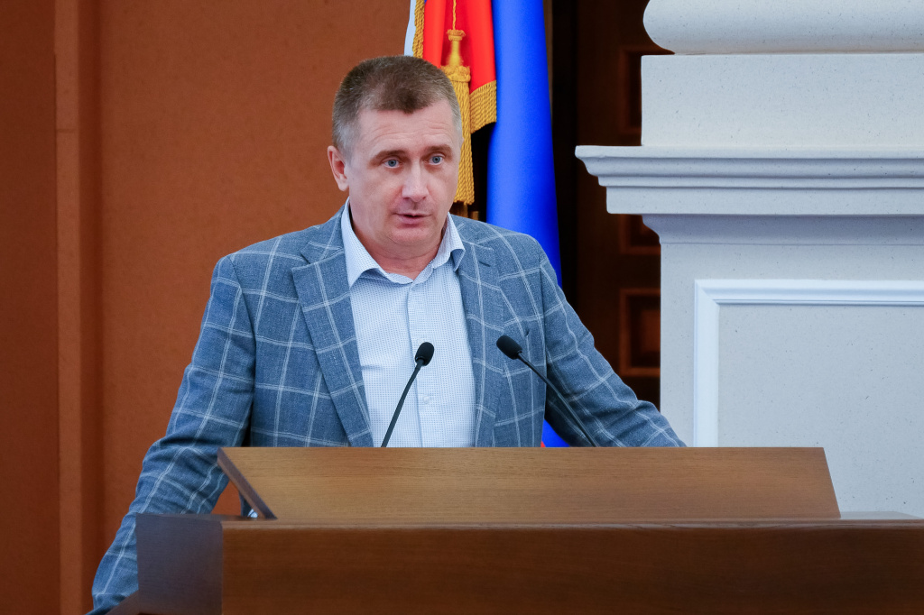 Выступление Андрея Колмакова перед новосибирскими депутатами на заседании комиссии по городскому хозяйству