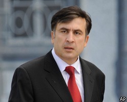 Россия не будет рада М.Саакашвили на праздновании Дня Победы