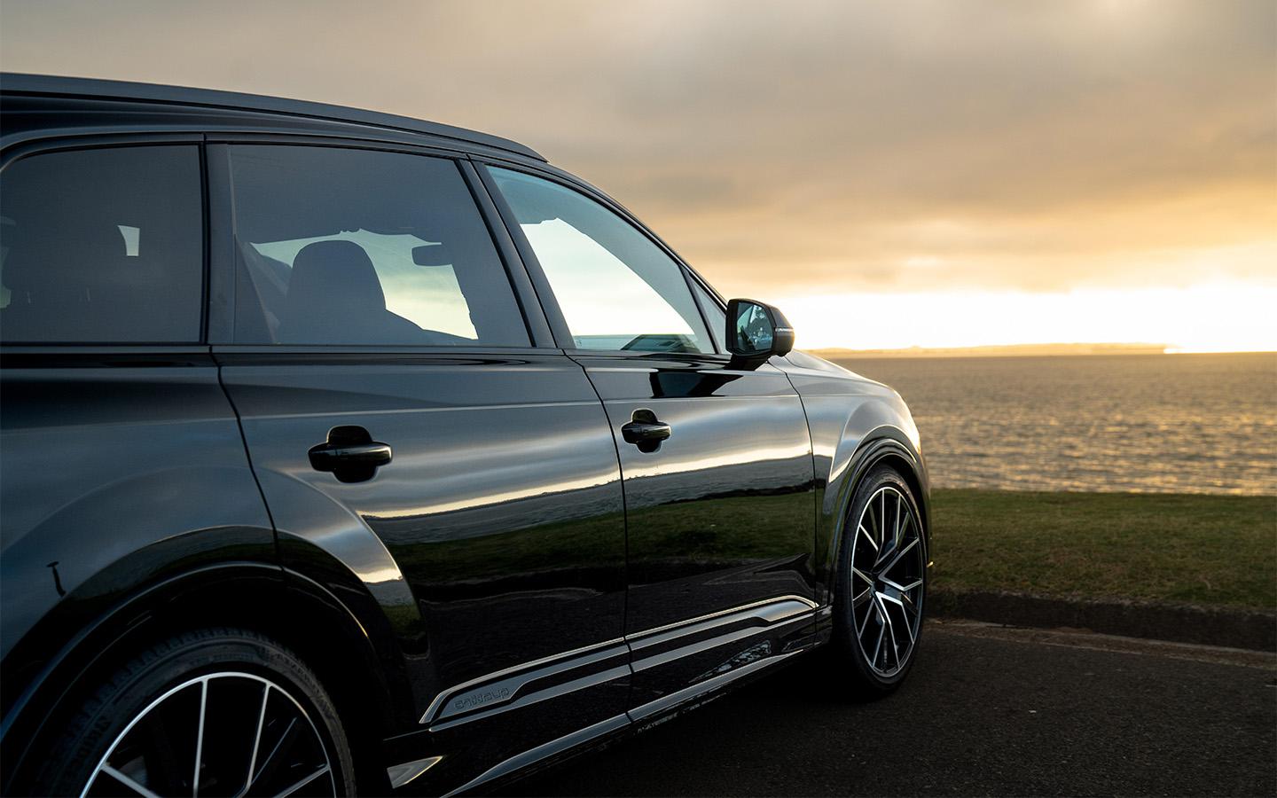 Audi готовит премьеру флагманского кроссовера Q9. Что известно