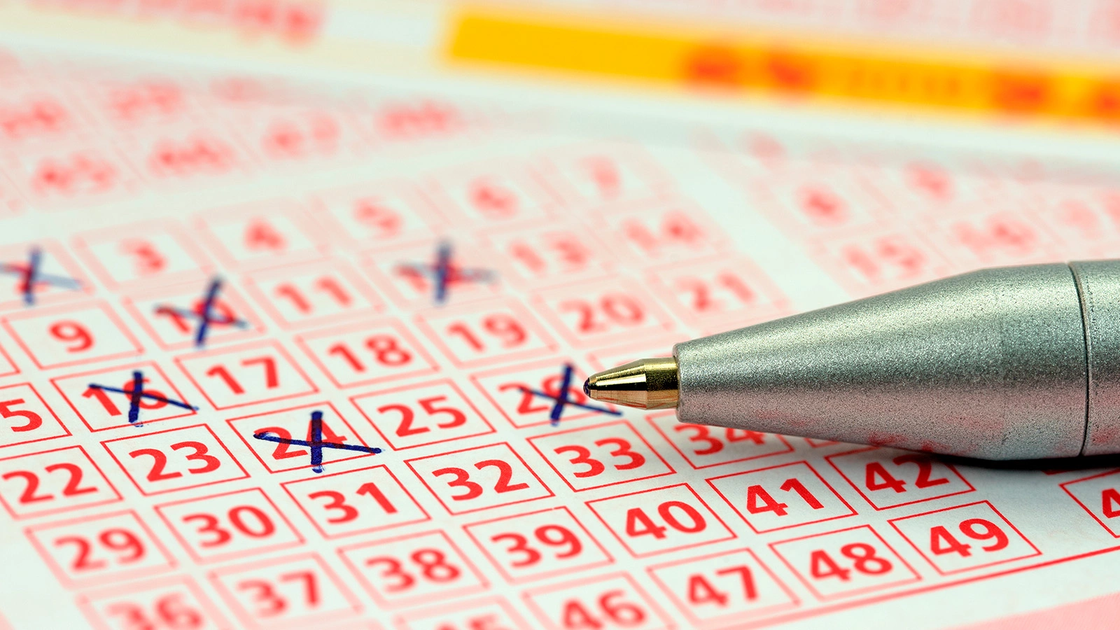 Прораб из Москвы выиграл в лотерею ₽36 млн