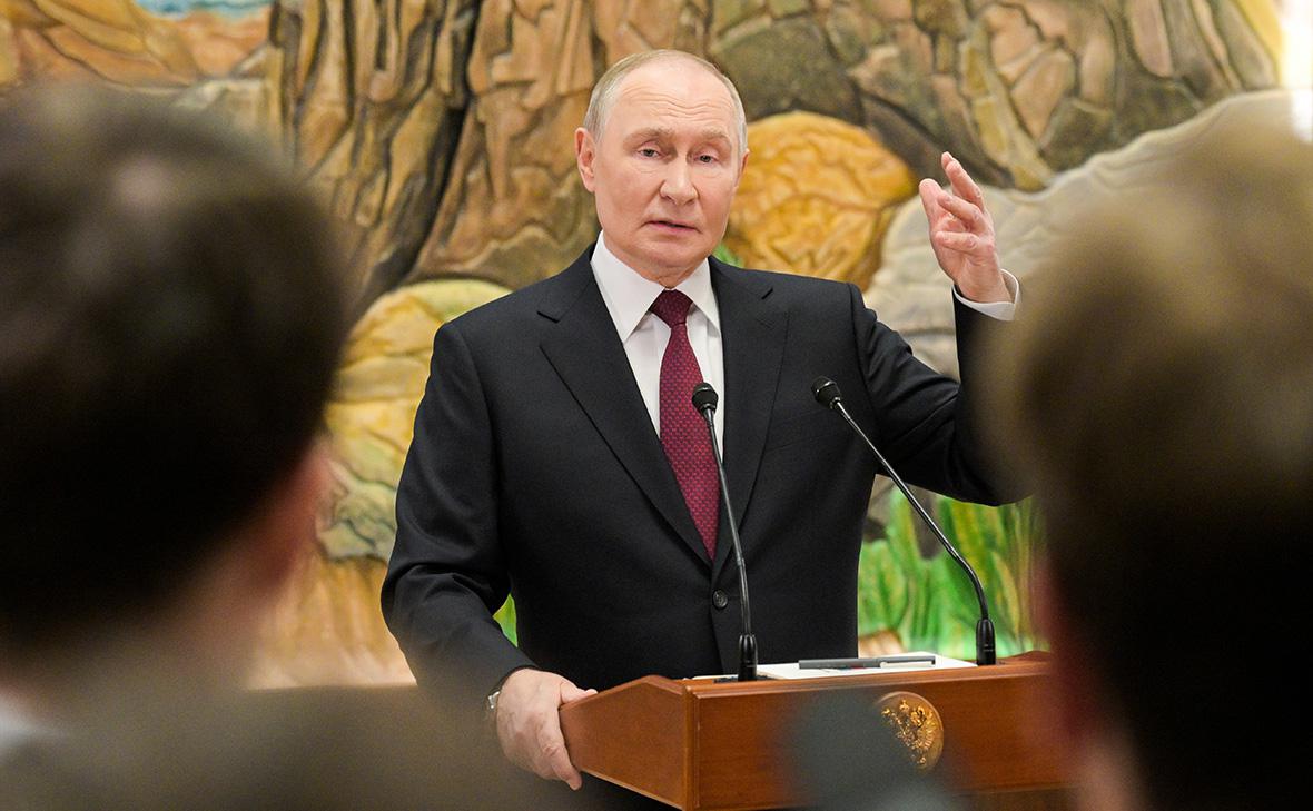 Путин назвал бессмысленным подписание документов с руководством Украины