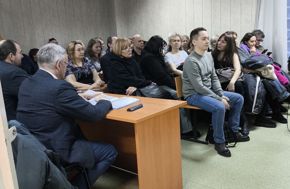 На заседании суда присутствовало несколько десятков пайщиков