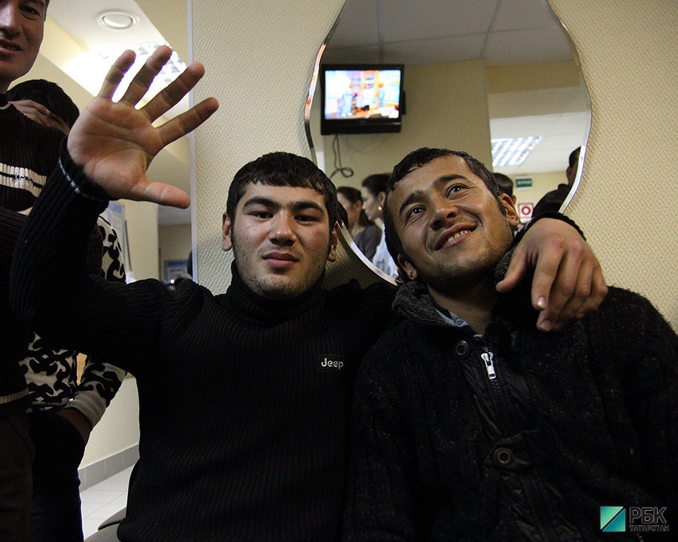 Ожидающим депортацию мигрантам в Татарстане пообещали «гостиничные условия»