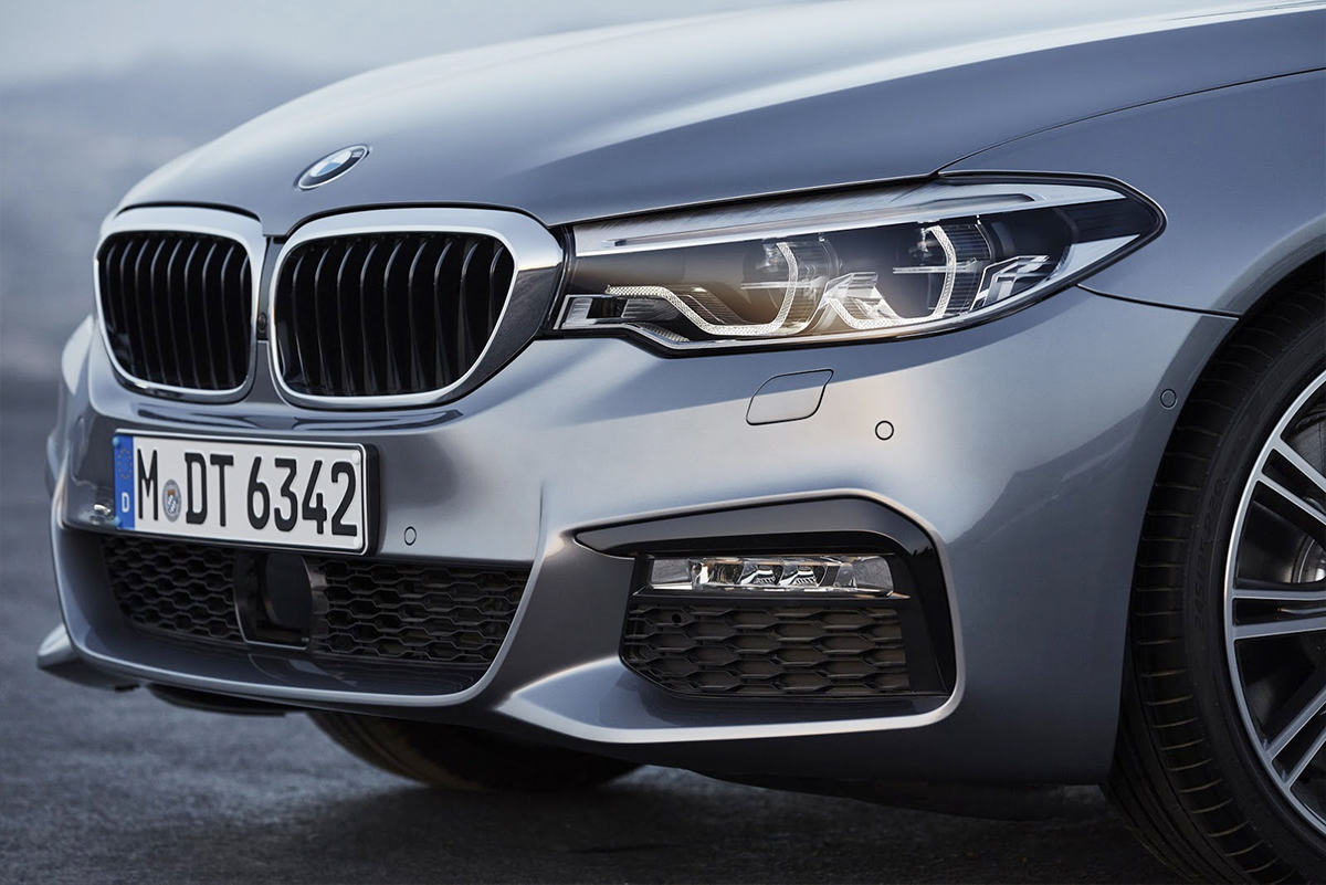 BMW представила 5-Series нового поколения :: Autonews