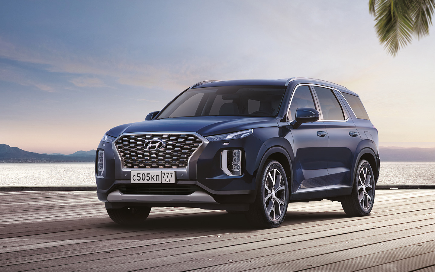 Hyundai назвал цены на флагманский кроссовер Palisade