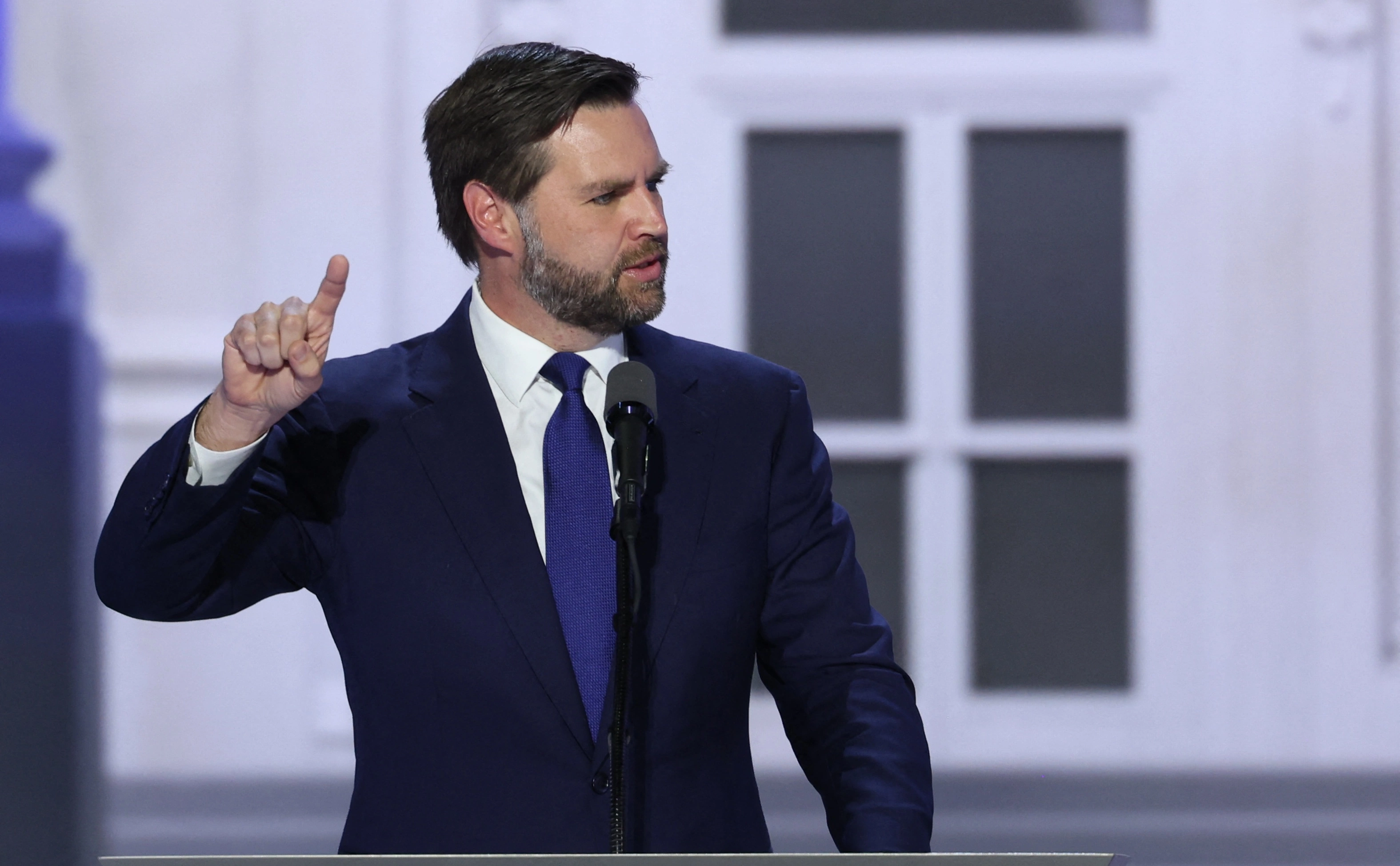 Mike Segar / Reuters