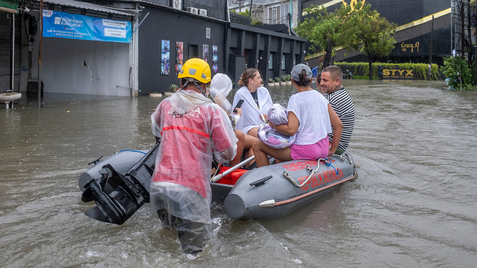 Наводнение в результате проливных дождей на острове Бали, 24 февраля 2026 года