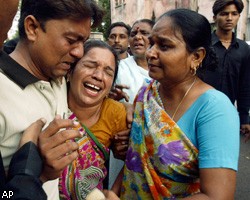 Число погибших в Ахмадабаде достигло четырех десятков 