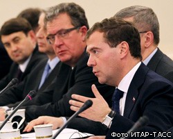 Д.Медведев пообещал выяснить всю правду по Катыни